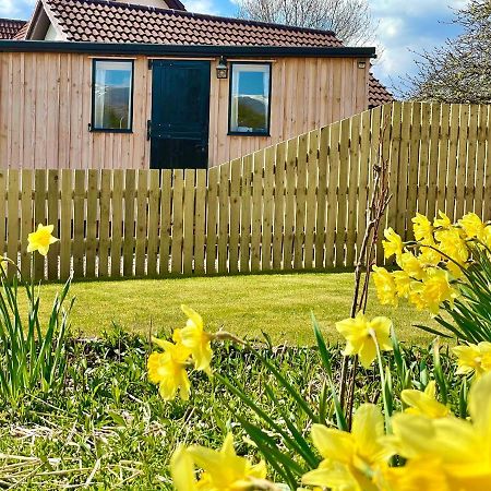 Per Ardua Shepherds Hut Fort William Exteriér fotografie