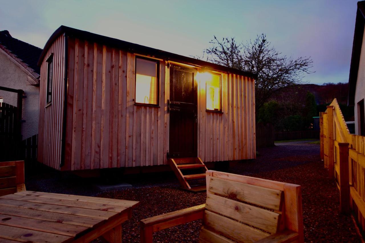 Per Ardua Shepherds Hut Fort William Exteriér fotografie